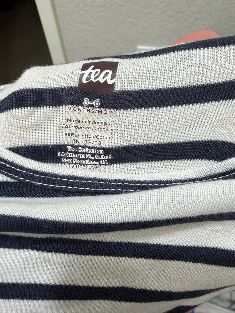 Tea collection chinese chrysanthemum print mix baby romper Size 3-6 Month